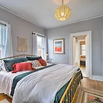 Pet-Friendly Okc Home, 3 Miles To Downtown!