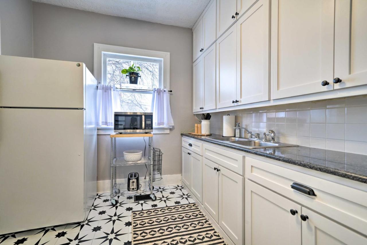 Holiday home Pet-friendly Okc Home, 3 Miles To Downtown! *