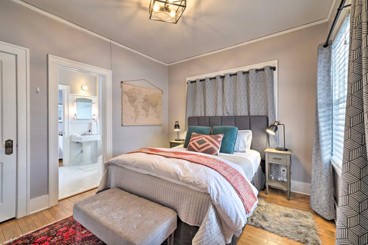 Holiday home Pet-friendly Okc Home, 3 Miles To Downtown! Oklahoma City